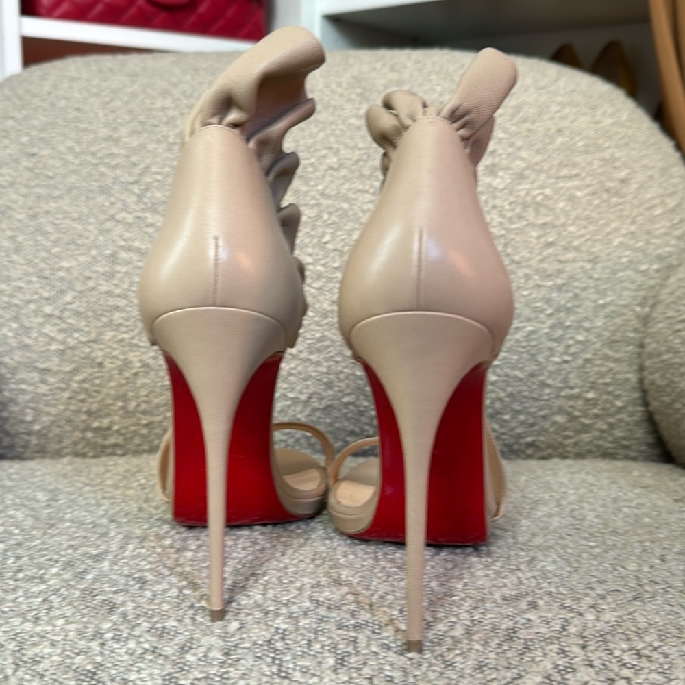 Christian Louboutin 120 Christiveria